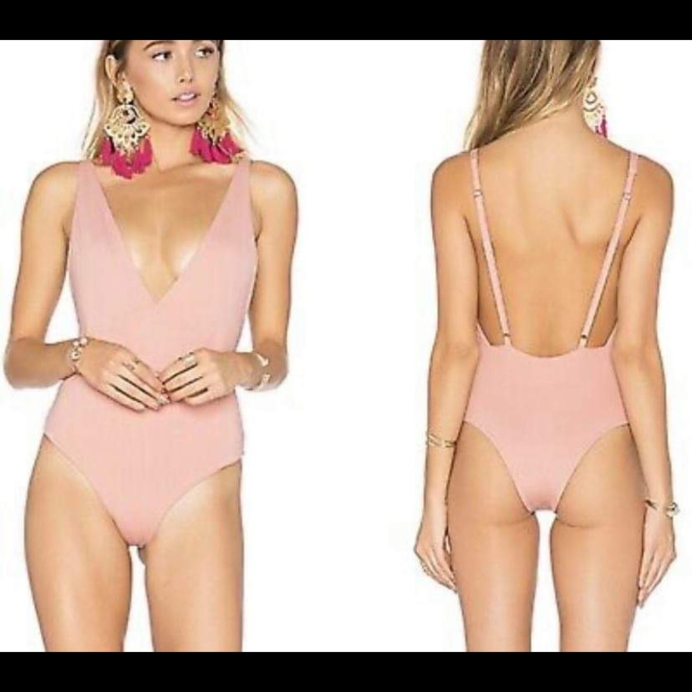 Tavik swim wear
